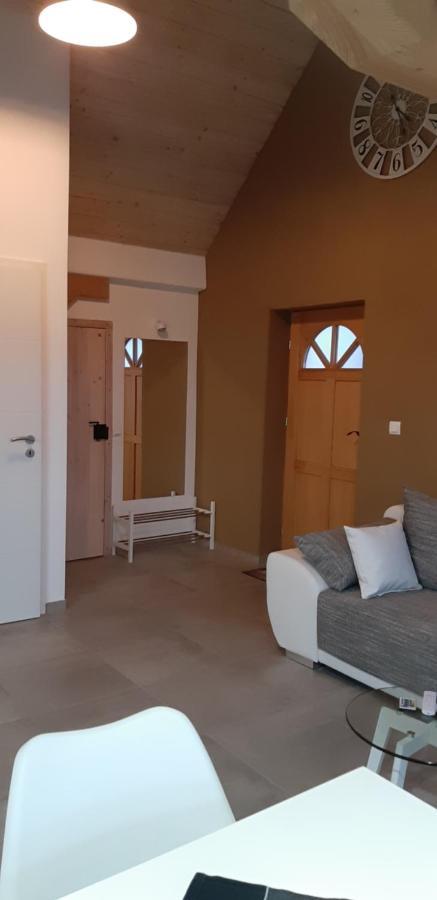 Altes Siedlerhaus Nesebanz Apartment *